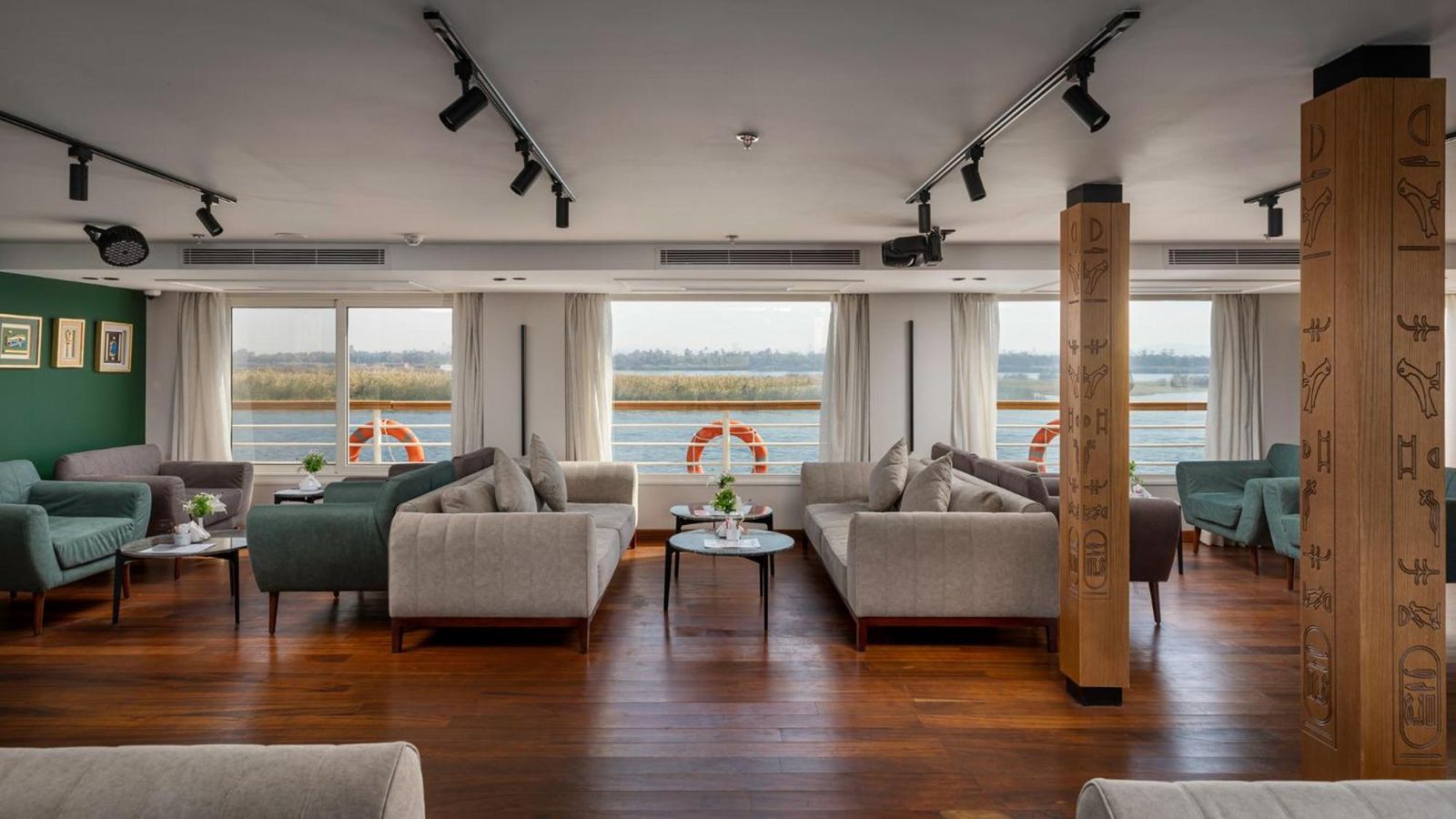 The lounge aboard the MS Tia